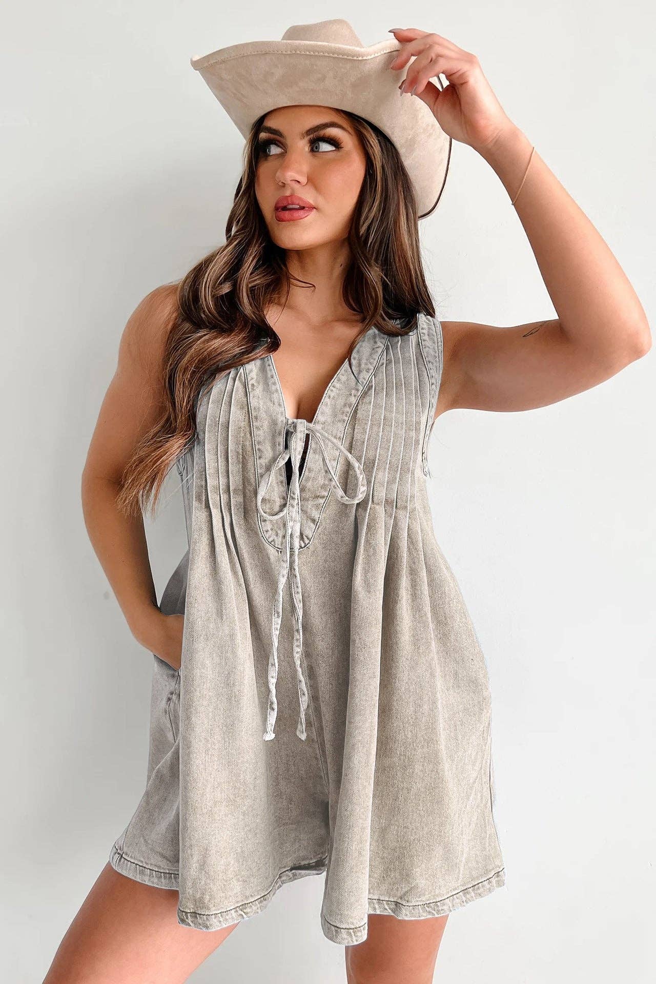 Ladies Tie Front V-Neck Sleeveless Denim Romper 9025