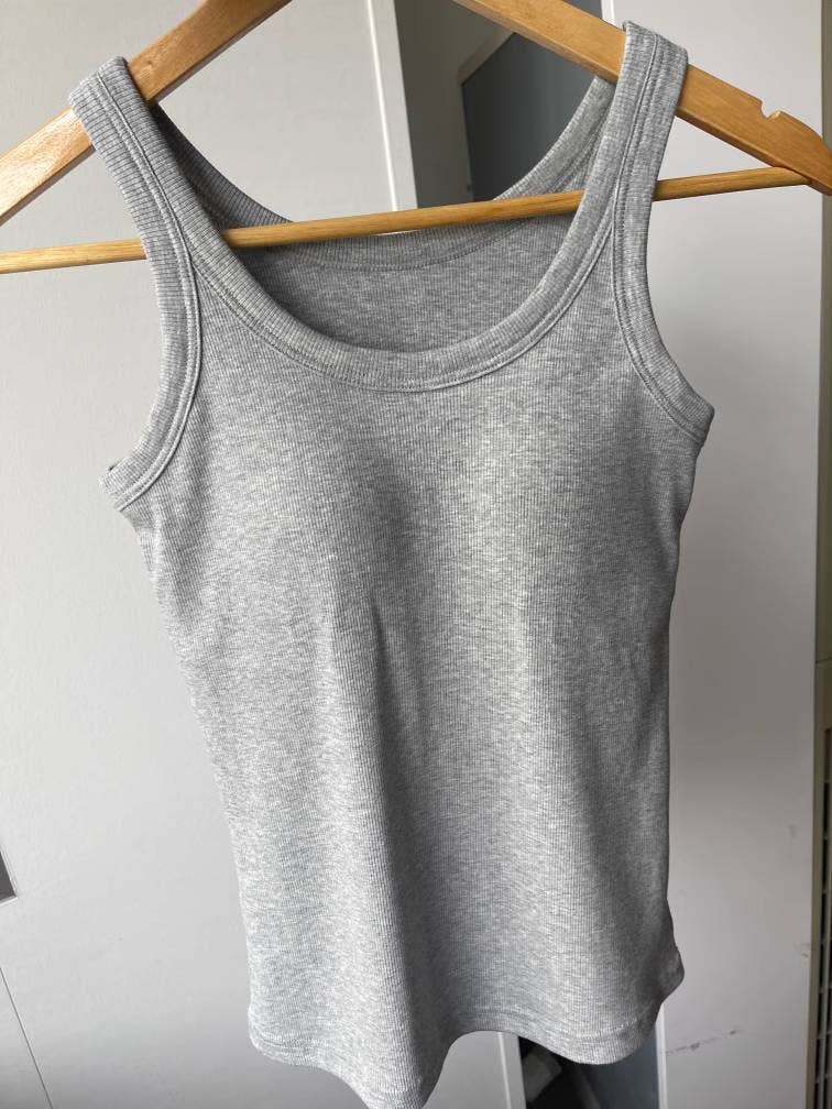 Essential basic rib tank top with built in bra in 13 colors